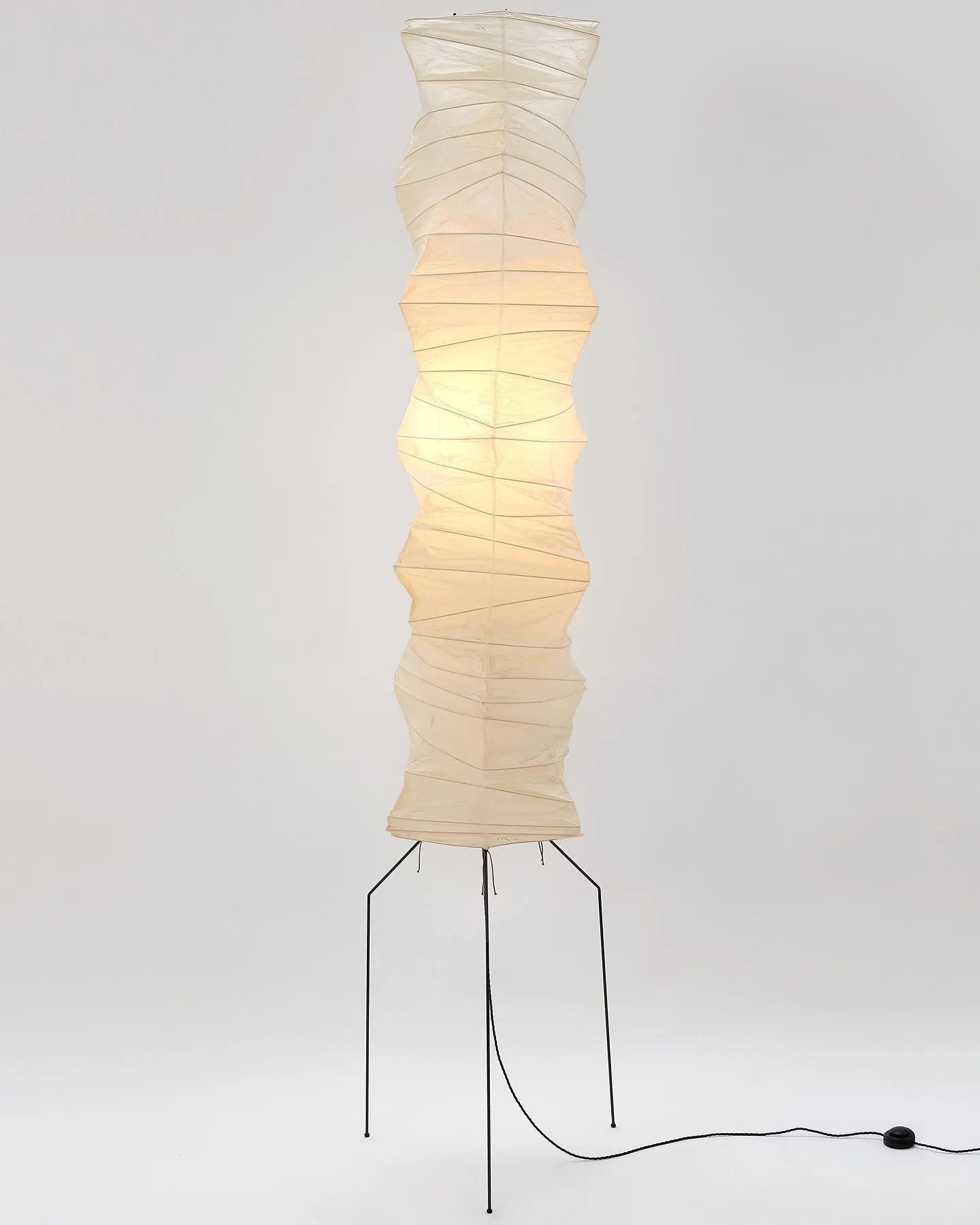 Rijstpapieren vloerlamp Jeecey